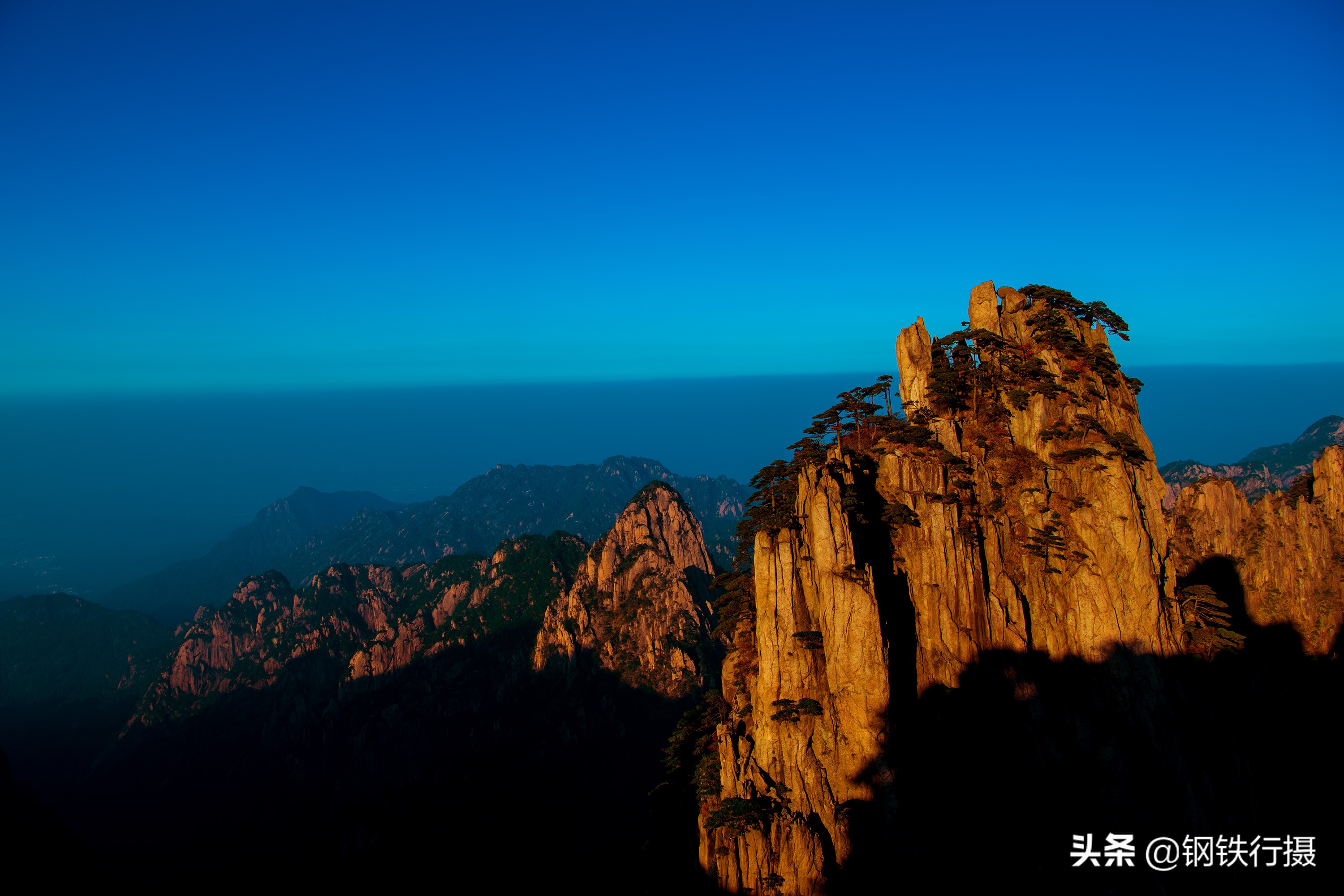 三山五岳中的三山(三山五岳中的三山有三种说法，哪个是正确答案呢？)