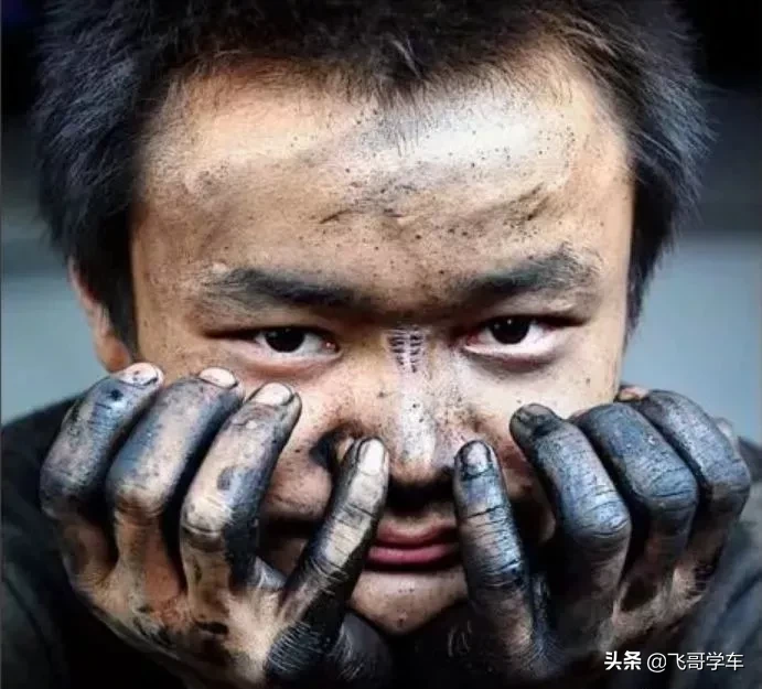 汽修工到底有多累，一年没了自由，三年没了脾气，五年没有青春