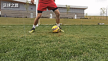 足球运动员训练计划（29个足球步法训练以及训练计划）