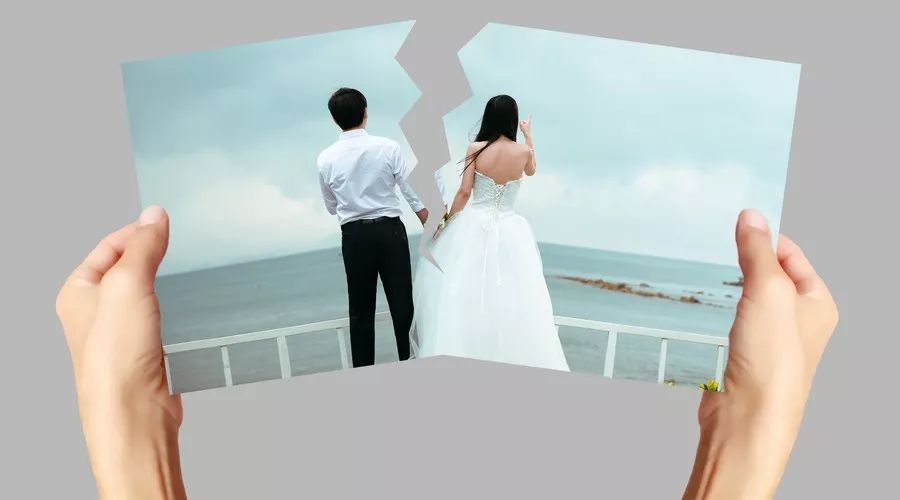 那些嘲讽原配管不住自家老公的女人，我劝你善良