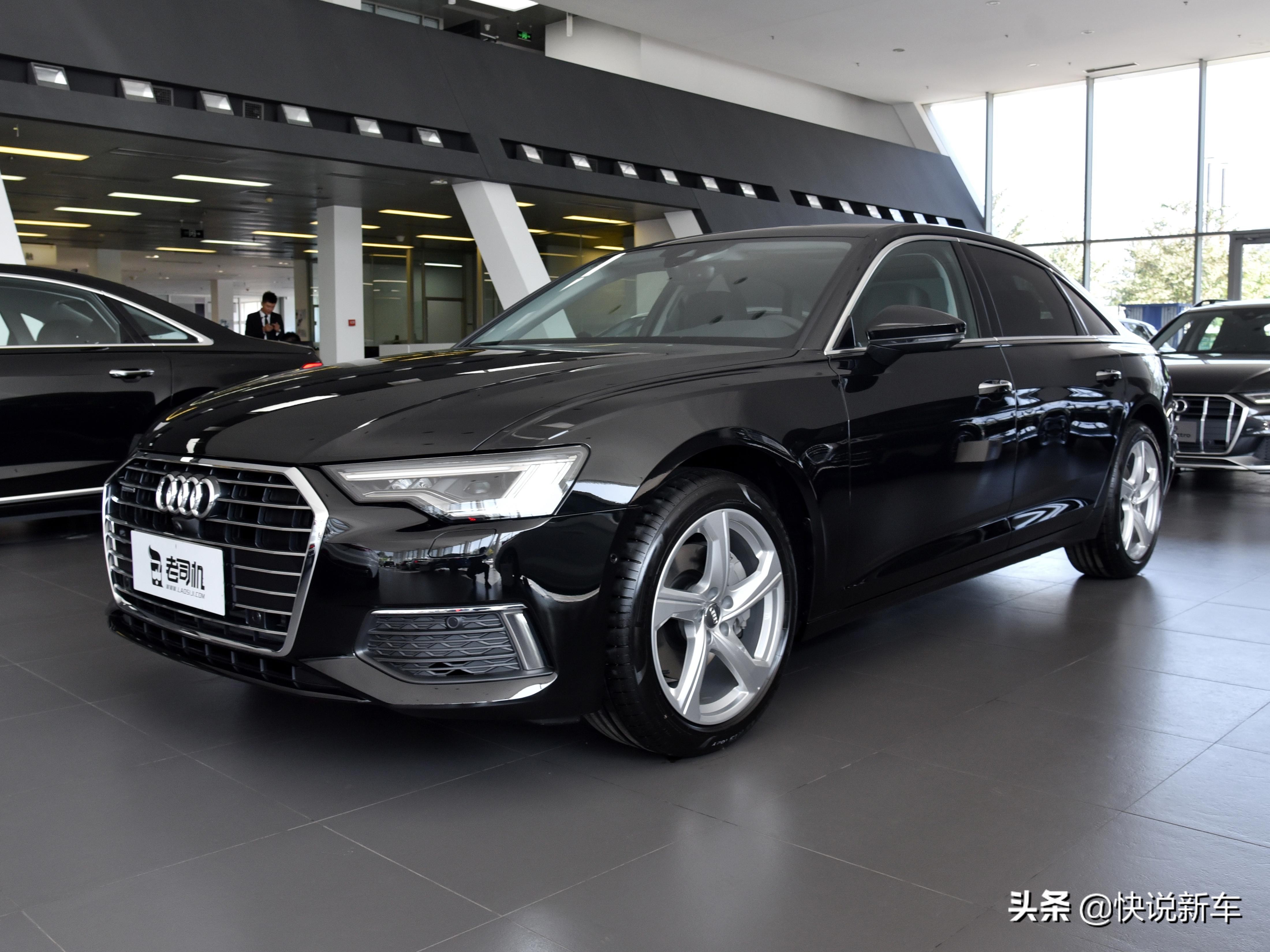 德国豪华品牌的中大型车,5系看了都说好,大嘴格栅,实拍奥迪a6l