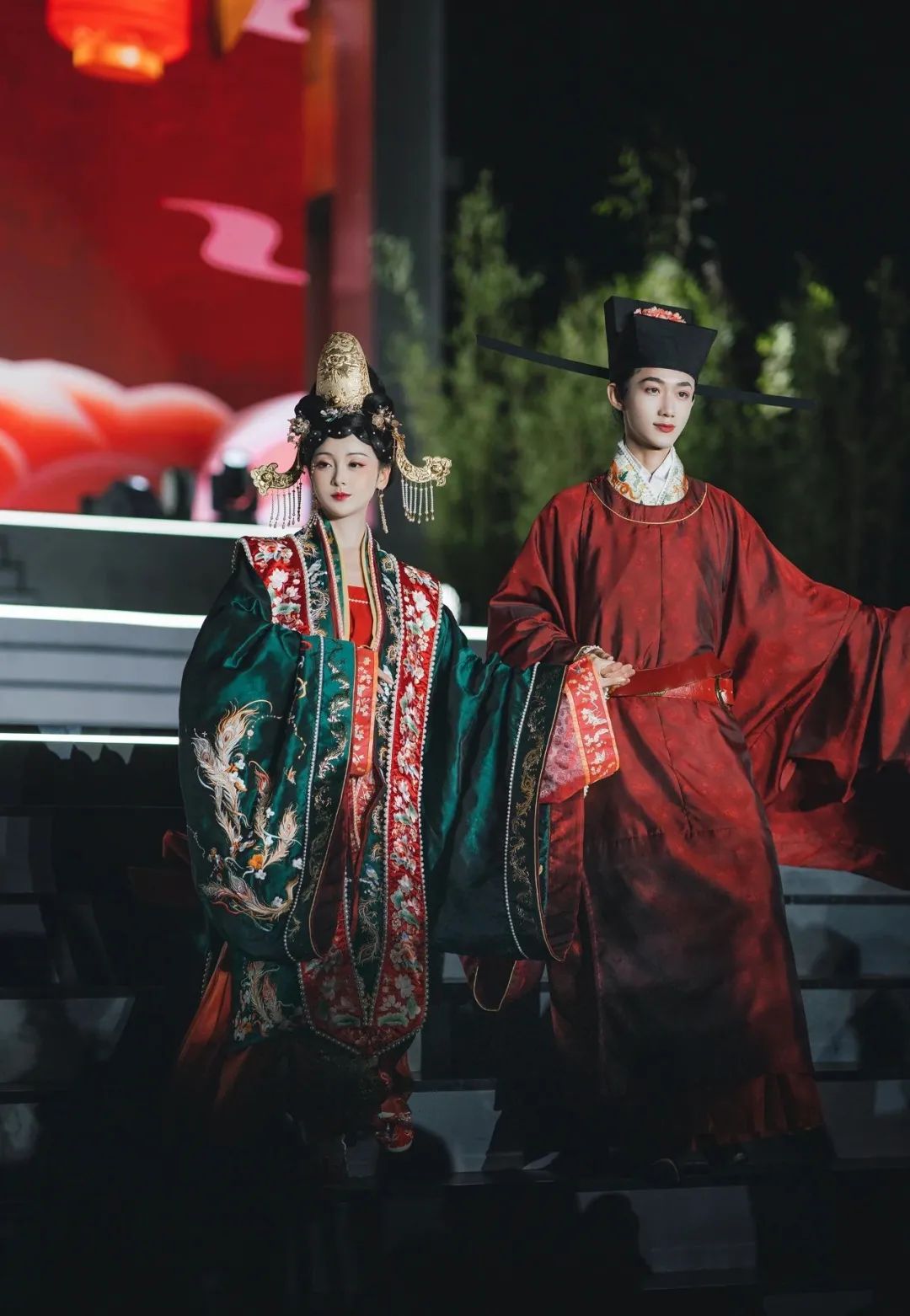 看完各朝婚服,突然就想要一场中式婚礼