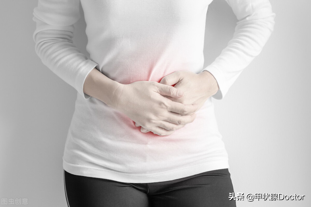 区分腰肌劳损和肾痛的一种方法是考虑您最近是否做过任何可能引起腰痛