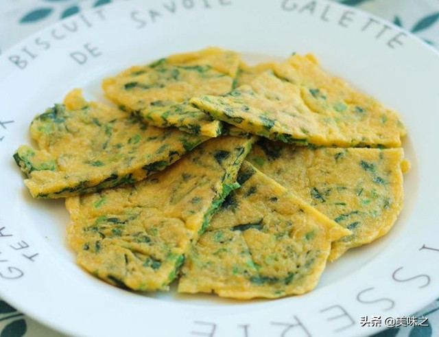 菠菜饼好吃又简单做法（分享15种美味菠菜饼的做法）