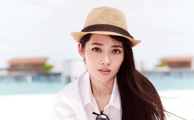 “老公去世，我终于解脱了”看着母亲发的朋友圈，女儿默默点了赞