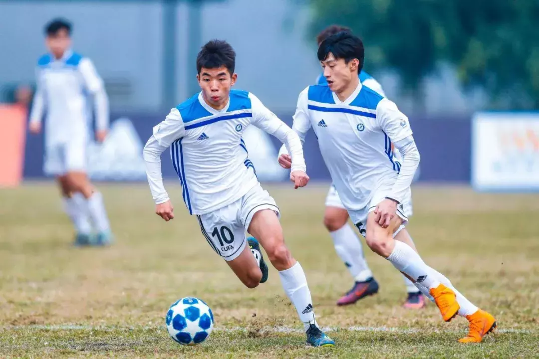 高考分数线陆续公布，而踢球好的他们免考就可进入高校