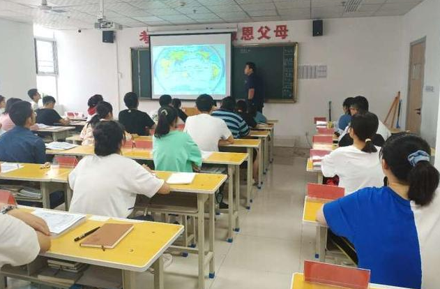 2021年高考结束，部分省市分数线“预测”新鲜出炉，供考生参考