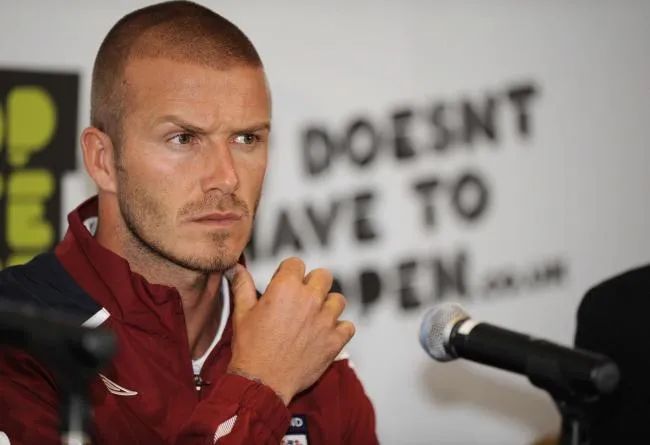 贝克汉姆长发型（贝克汉姆也有驾驭不了的发型，发量很重要，他寸头造型已成历史？）