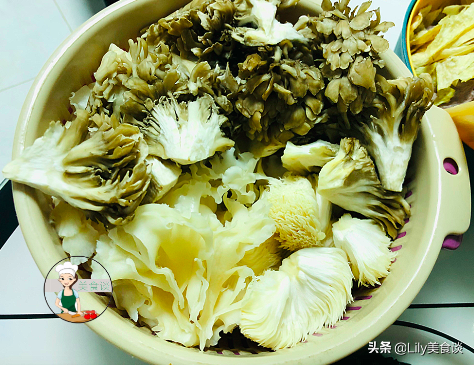 老公生日，媳妇用1个小时，准备了一桌子菜，老公：好感动对不起