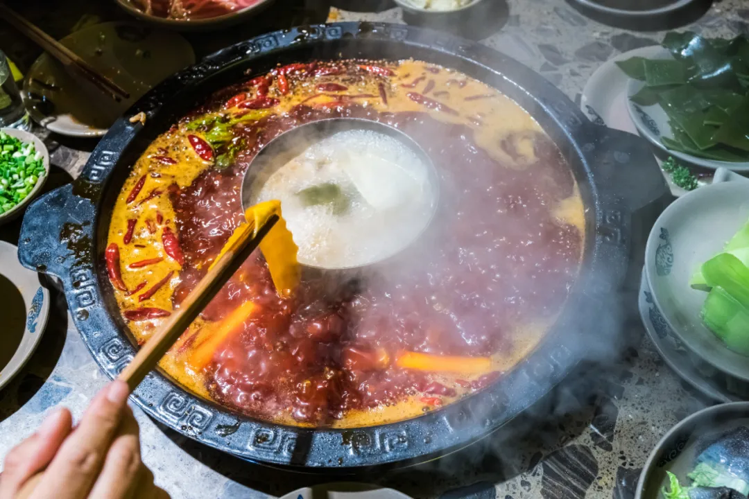 ?47.6万青年人才选择落户成都！因为→
