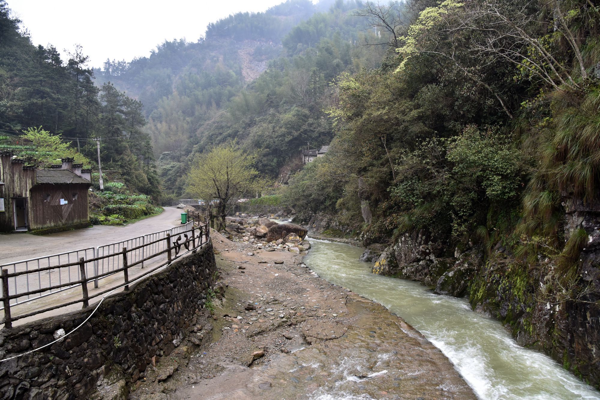 自驾徽州天路，走进真山真水，寻找生活本来的样子