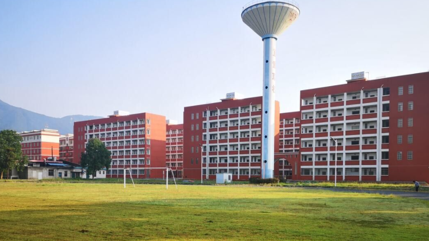 高职学校迎来春天，28所职业学院晋级本科，低分段考生有福了