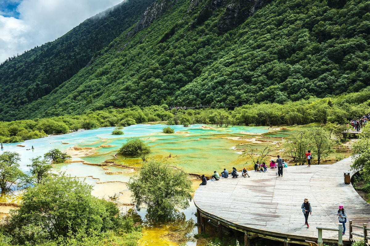 四川理塘旅游景点(川西不止有被丁真带火的理塘) - 悦闻天下