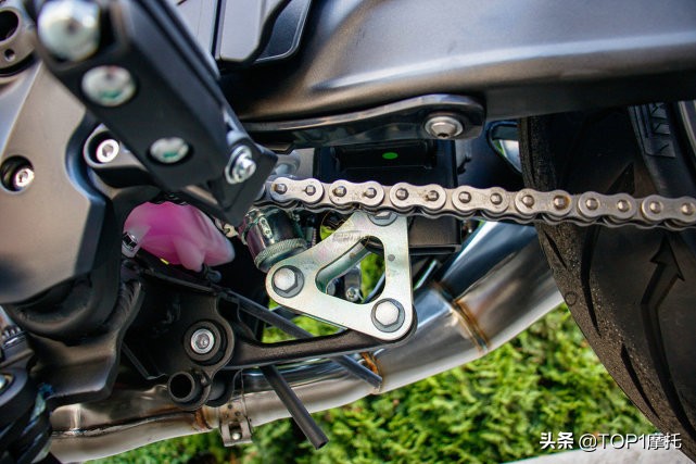 零百加速5秒出头 无极500R实拍 国产最好的中量级街车