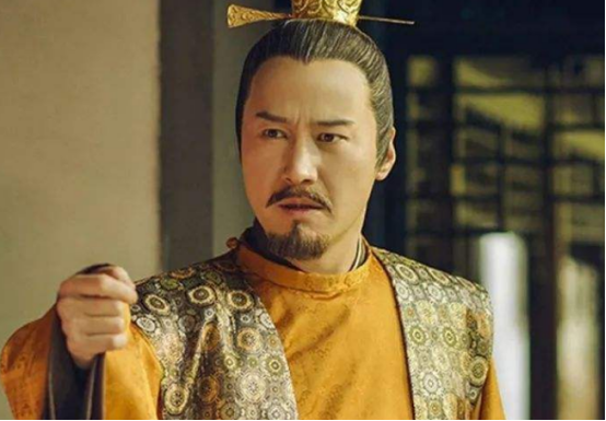 李隆基能够当上唐朝皇帝，是因为他的老爸和兄长，不断推让