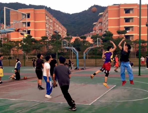 大学老师不会说出来的“规则”，新生需了解，大学和高中有啥区别