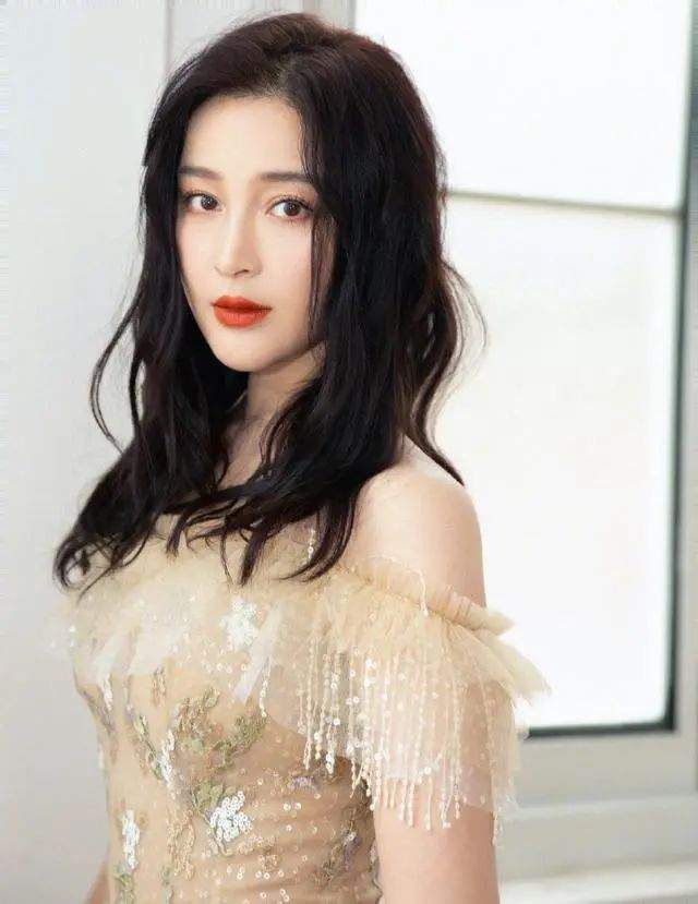 新《鹿鼎记》陈圆圆被嘲，网友感慨：毁完张一山，又毁“潘金莲”