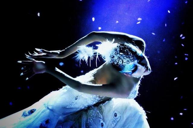 孔雀公主杨丽萍：30岁成名，42岁回归大山，60岁仍在起舞