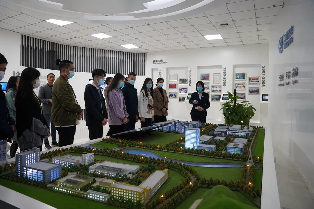 【青年看洛阳】青年代表为科技创新“尖兵”点赞