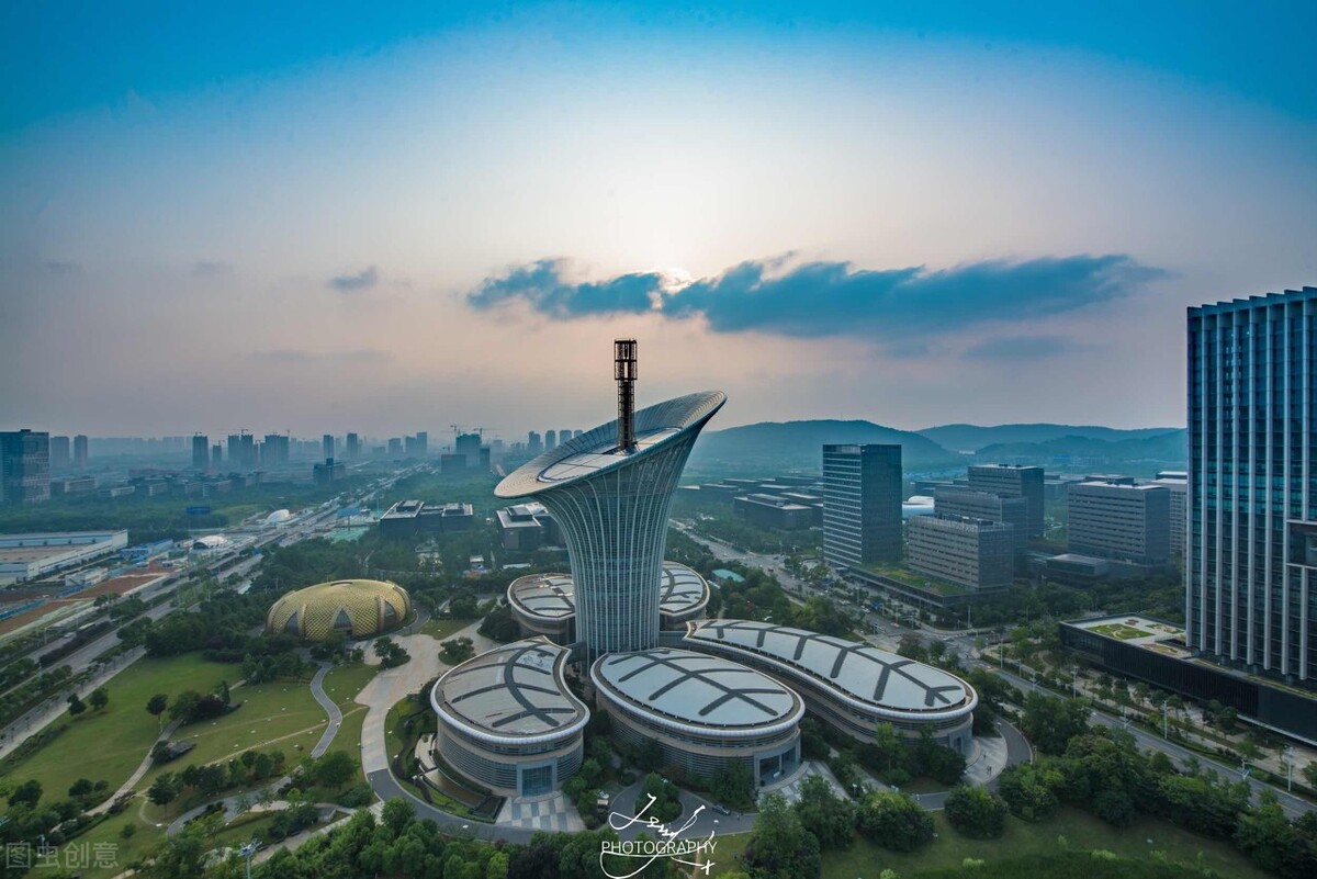 985大学也有好有坏，这4所985高校近些年发展飞速，不吃老本