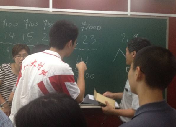 北大田刚清华张寿武，中国数学界两大领袖，培养大批年轻数学家