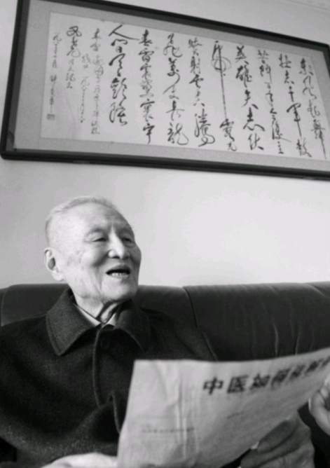 77年邓小平恢复高考，教育部部长刘西尧却不准儿子参加：你得避嫌