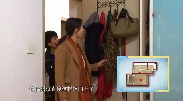 28㎡小窝进门就是卫生间，女儿睡厨房，如何拯救局促的三口之家？