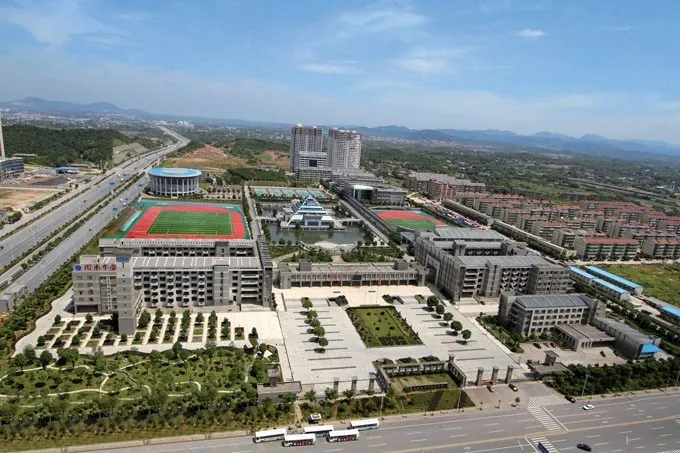 长沙最好最难进的十所高中排名！综合近3年高考大数据