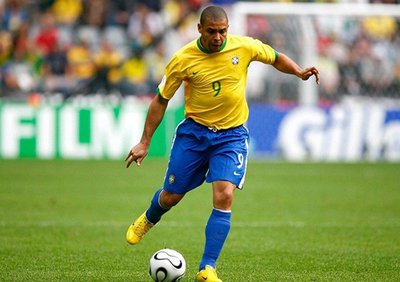 罗纳尔多为什么欧冠进球少（罗纳尔多世界杯打进15球，可你知道大罗欧冠进球数是多少吗？）