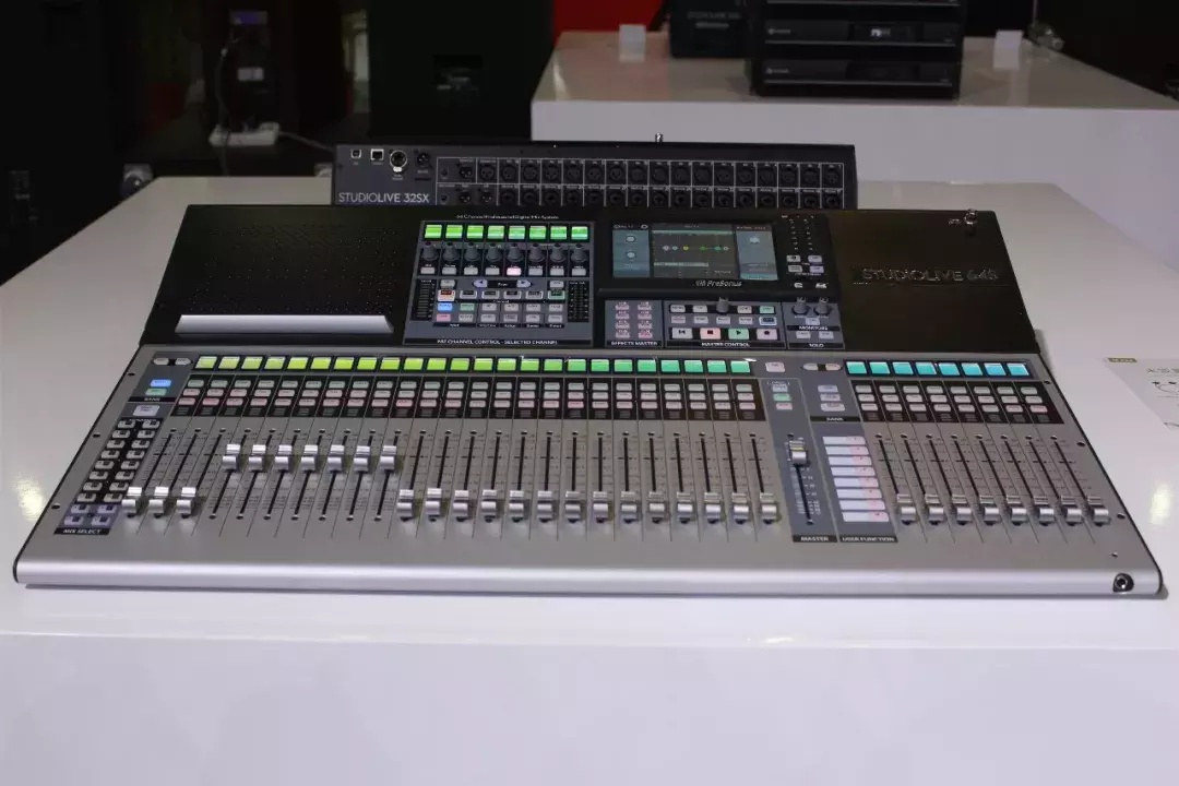 国内外品牌齐使浑身解数 GETshow首日直击音频产品