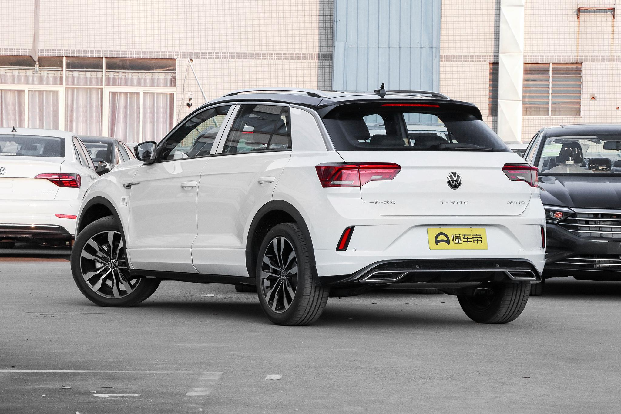 售价降至12万的合资SUV，全系配1.4T加独悬，大众探歌值得买吗？