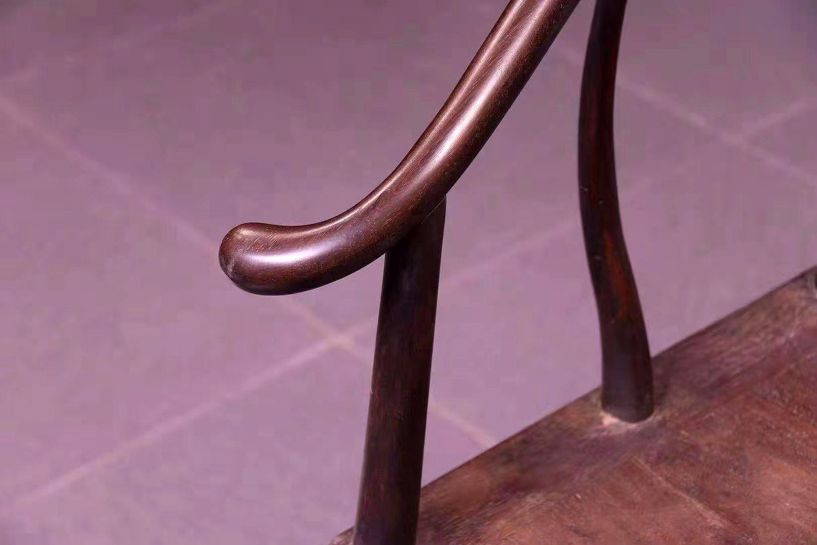仿古家具太师椅（古典家具中唯一以官职命名的椅子—太师椅，为何深受古人的追捧？）