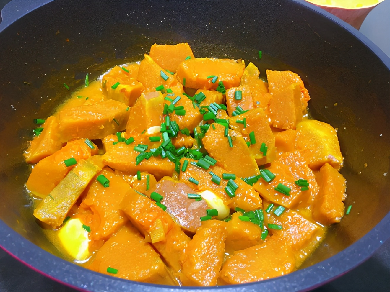 南瓜物美价廉做法多样,这10个食谱简单易学,一看就会