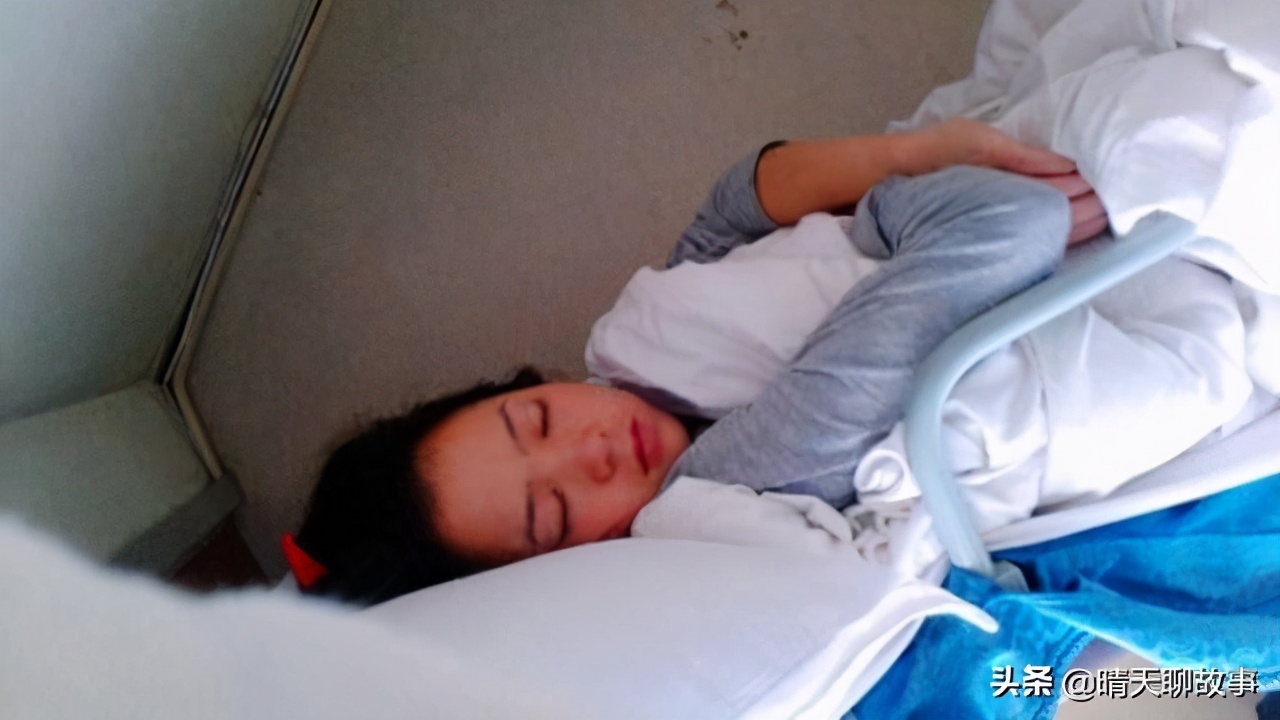 硬卧座位分布图(火车卧铺的几种席位,美女别睡下铺,假期"补习一下")