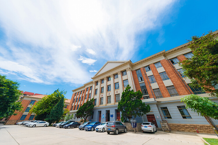 云南大学吞并红会医院后，成功获批临床医学！