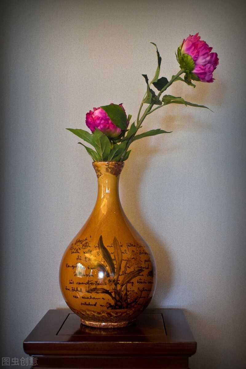 心理測試：哪個花瓶最精致，測你是天生好命嗎？