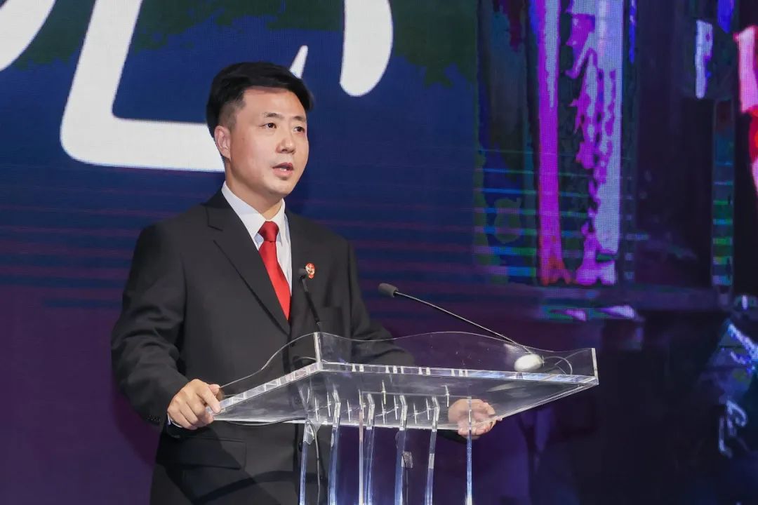 何为“邹碧华式的好法官、好干部”？24位上海法院人这样传承“燃灯者”精神