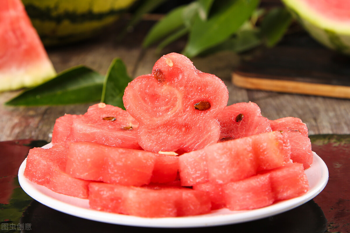 上一篇介绍应季蔬菜，那应季水果有哪些呢？营养师告诉你答案