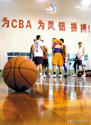 凤铝为什么进入不了cba（广东凤铝男篮起诉中国篮协，以死维权被迫解散）
