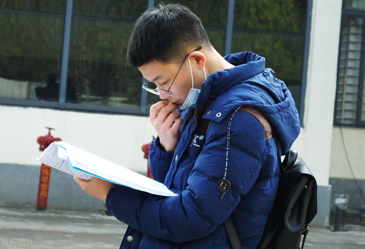 停招学硕！22考研有“新动作”，多所高校官宣取消全日制学硕招生