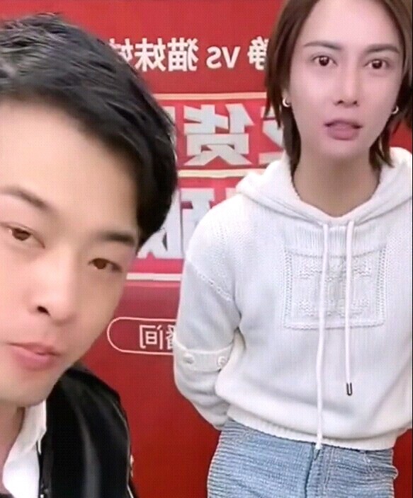 辛巴退网燕窝事件并没有结束,时大漂亮再次复出,磨刀霍霍割韭菜