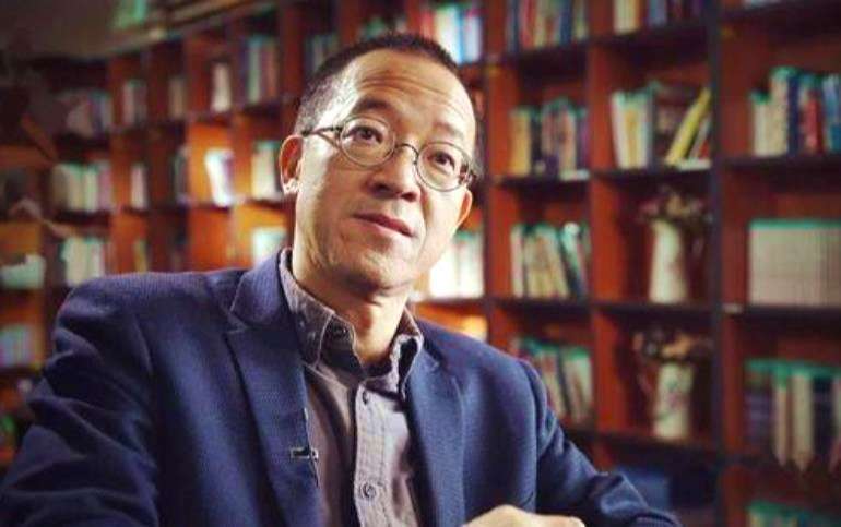 一没钱二没势，从种地能手到北大富豪，俞敏洪靠3样法宝走向巅峰