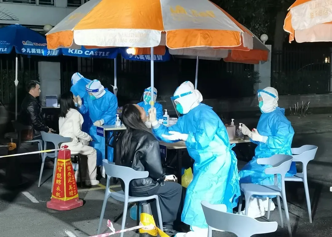 寒风之中，这些中医药人温暖这座城！