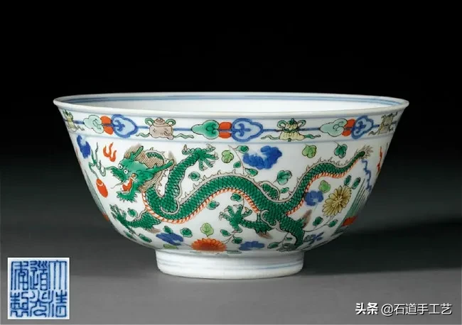 北京诚轩春拍:一波精品明清瓷器成交价来了