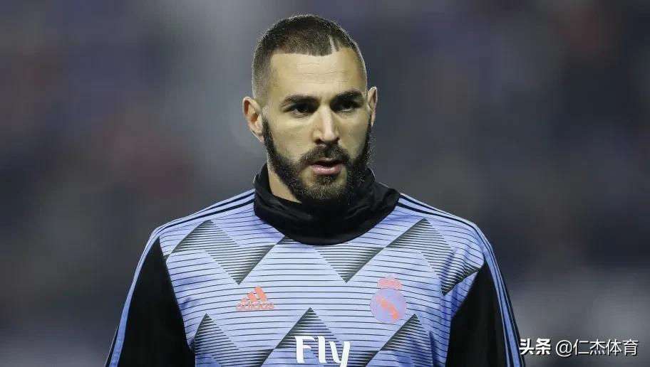 世界杯法国队队员体重（法国队历史十大最帅球员，颜值逆天！谁说法国队缺帅哥？）