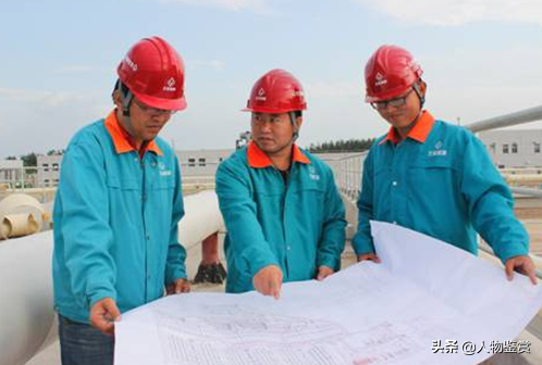 2001届大学毕业生赵德刚向母校东北林业大学的毕业20年述职