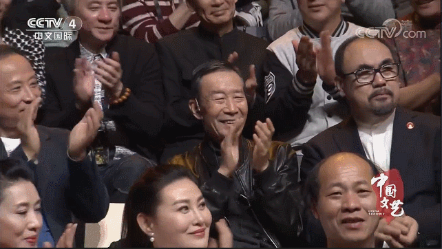 还记得周野芒扮演的林冲吗？80年代工资50元，前妻很著名