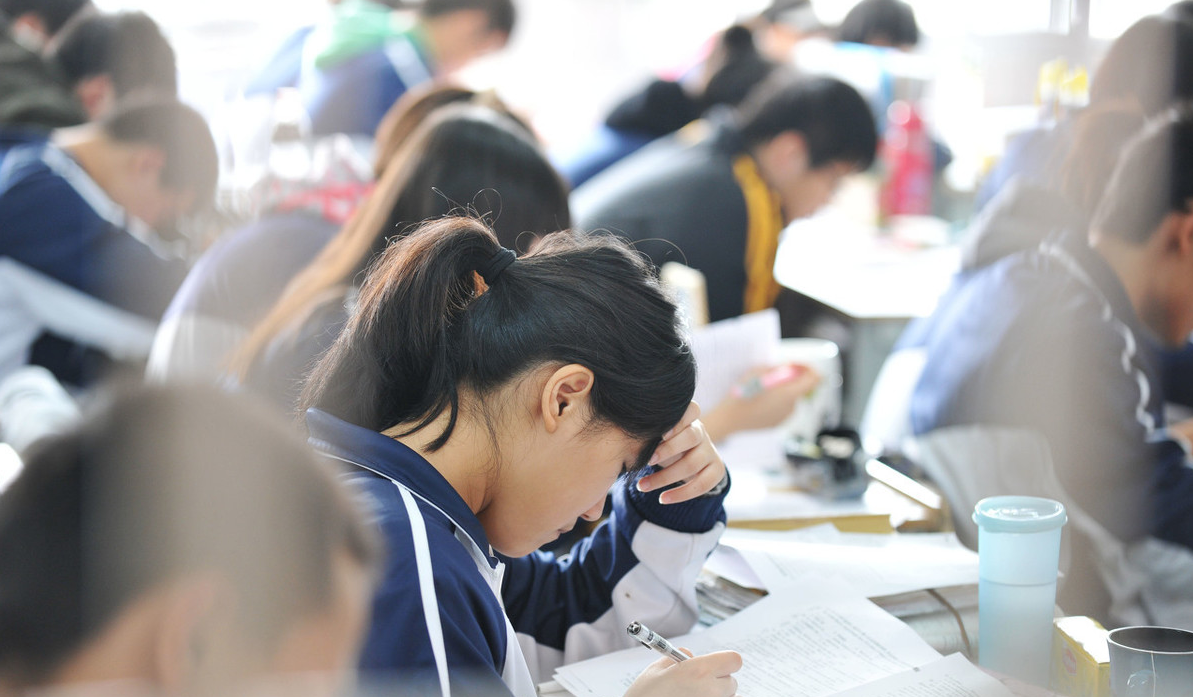 八省新高考结束，才知道，“受伤”最大的不是化学，而是历史学科