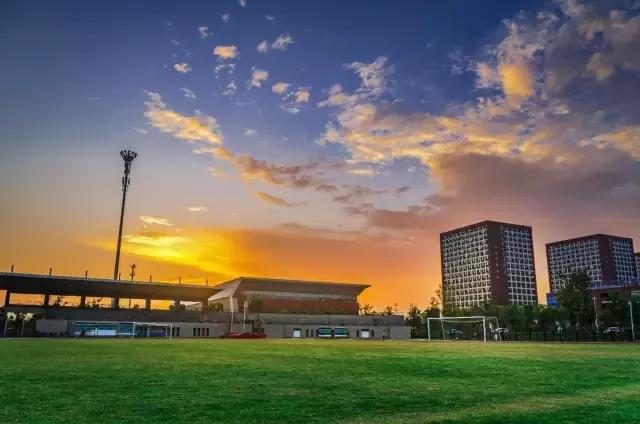 江苏南京大学江苏南京大学紫金学校