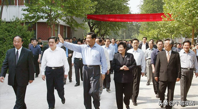 河北科技大学校史（1956—2021年）及老照片